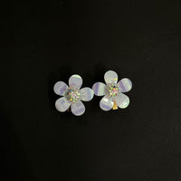 Flower Shaped Hair Clip - VIBE