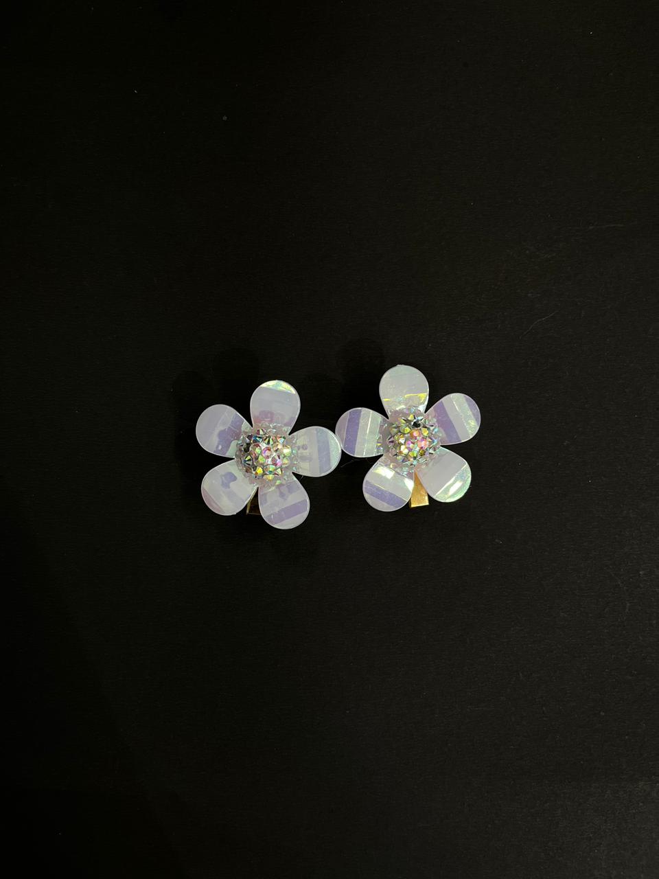Flower Shaped Hair Clip - VIBE